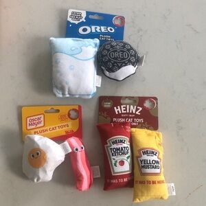 Catnip filled Plush Cat Toys